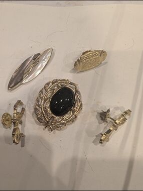 Gold Tone Brooch with Black Oval Cabochon - Women Jewelry Brooches